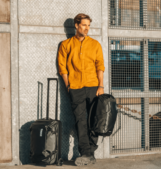 Дорожня валіза Thule Chasm Carry-On 55cm/22" 40L TCCO-222 Black