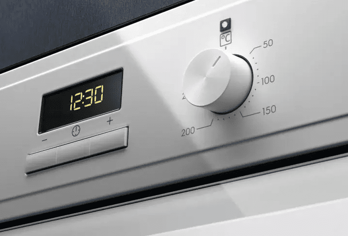 Електрична духова шафа Electrolux EOF3H40BW